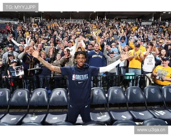 刷到贾·莫兰特家居照：球场狂野回家像开奢侈品展，我笑到怀疑人生